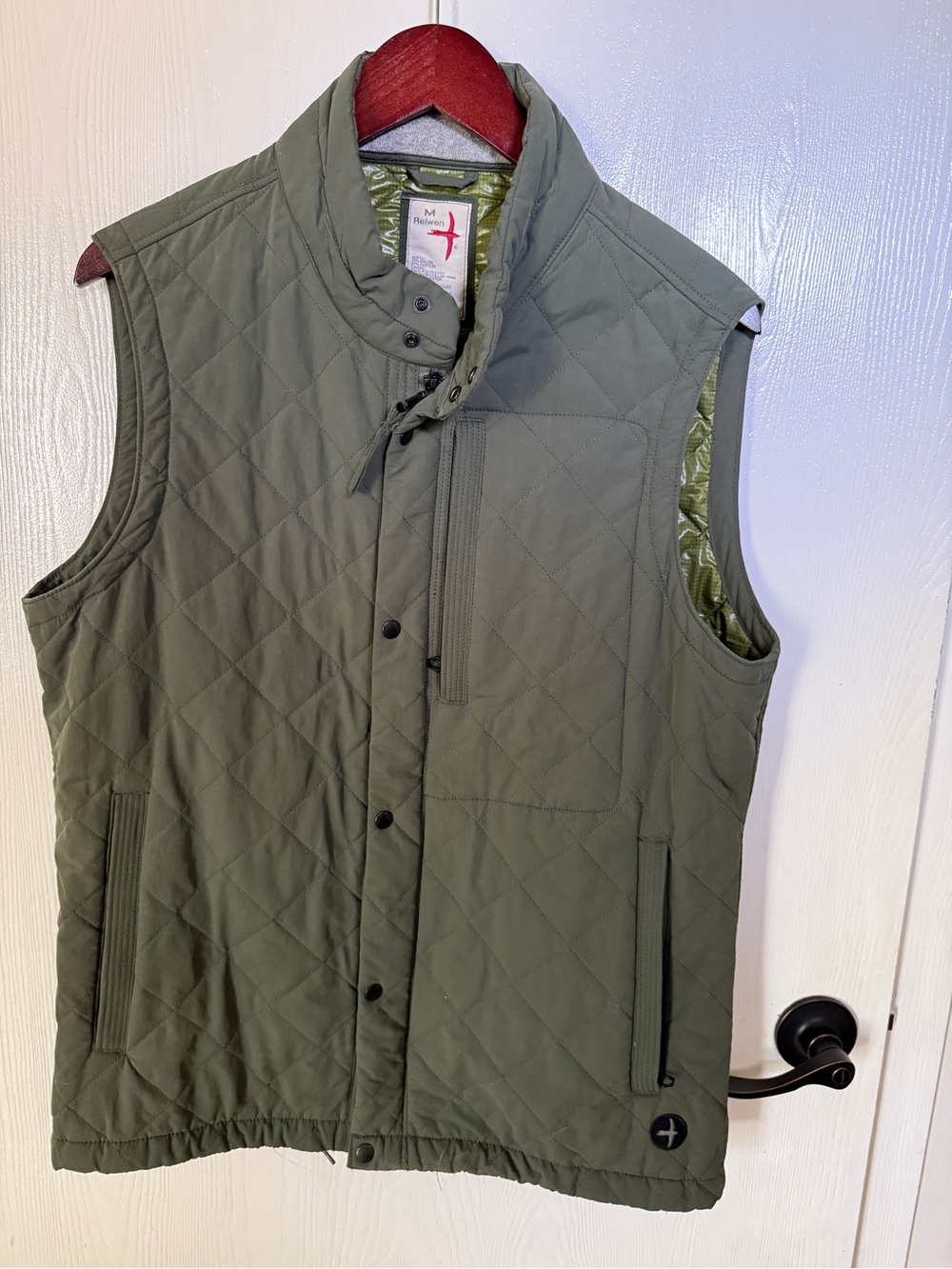 Relwen Quilted Vest Size M Olive Green